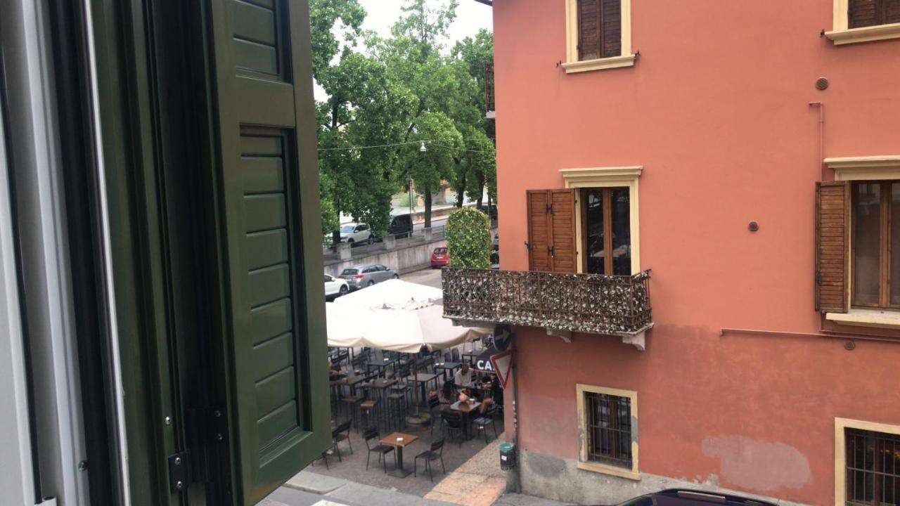 Verona Apartments&Rooms Porta Vittoria Esterno foto