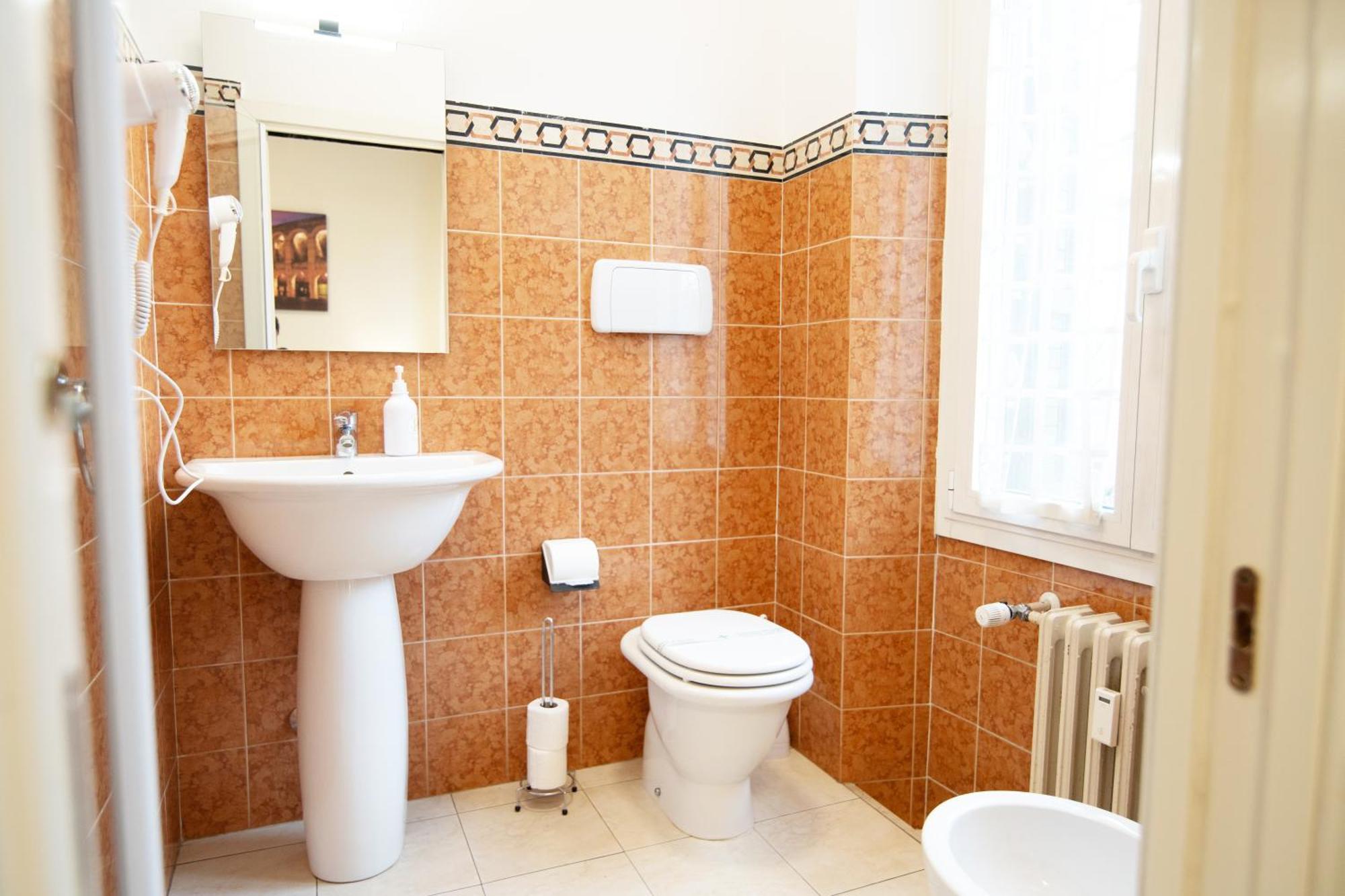 Verona Apartments&Rooms Porta Vittoria Esterno foto