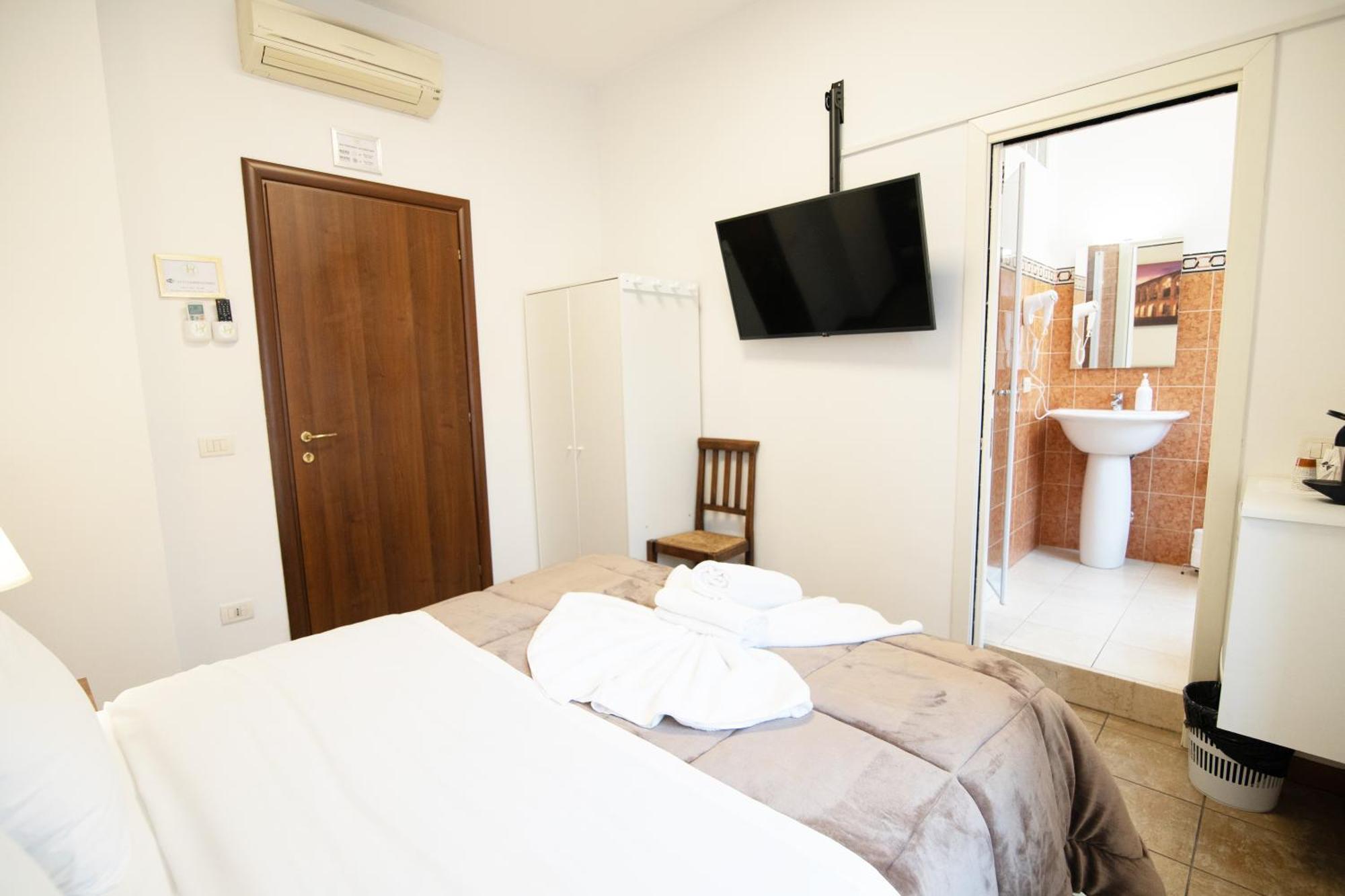 Verona Apartments&Rooms Porta Vittoria Esterno foto